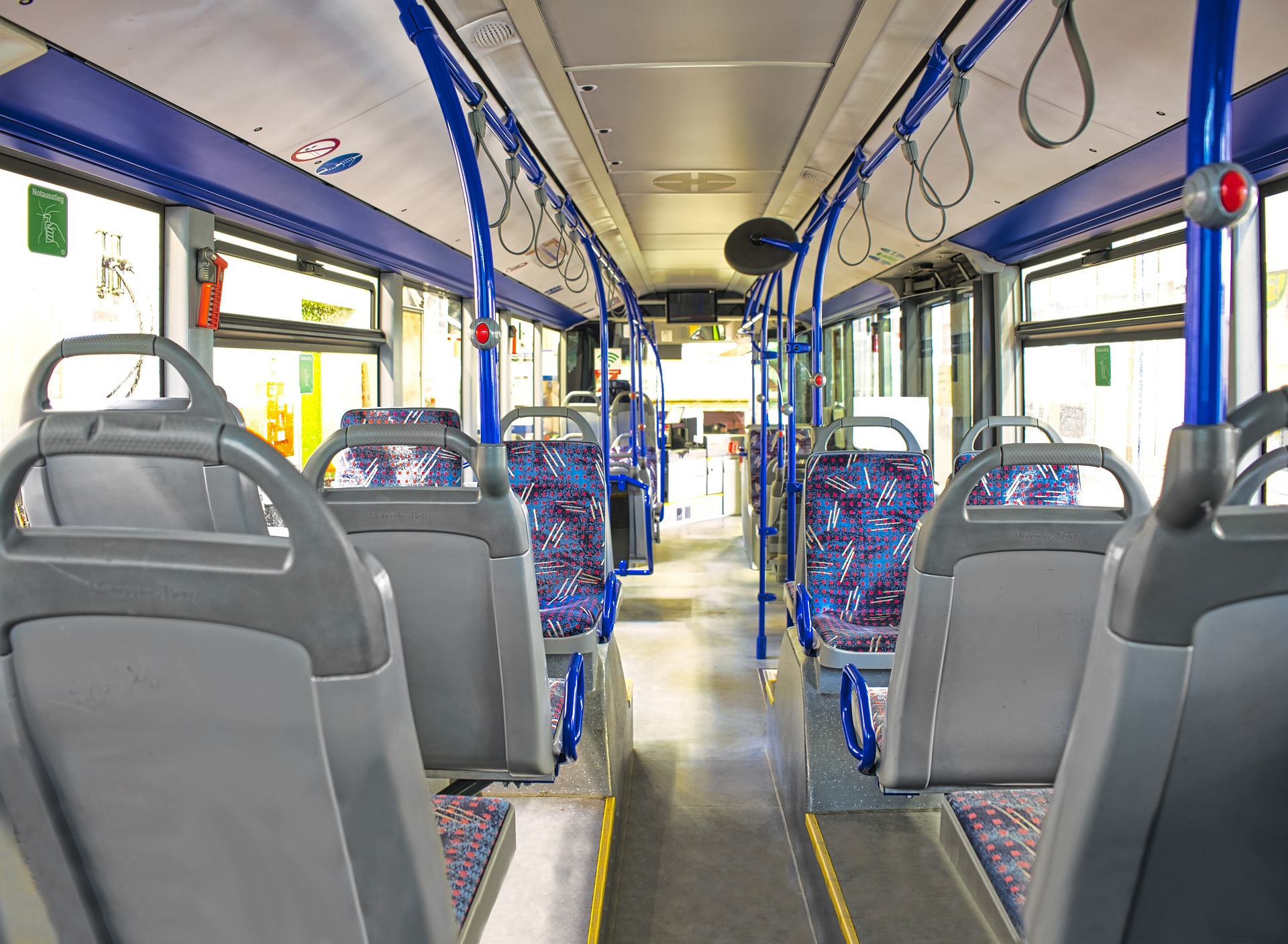 Fahrgastbefragung in Bussen und Zügen